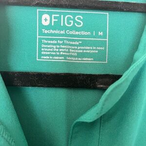 Never worn (too big for me) Rafaela Cargo Jumpsuit.